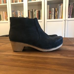 Dankso Maria Boots, Black Nubuck, Size 41/10